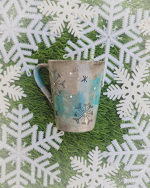 Black Snowflakes mug