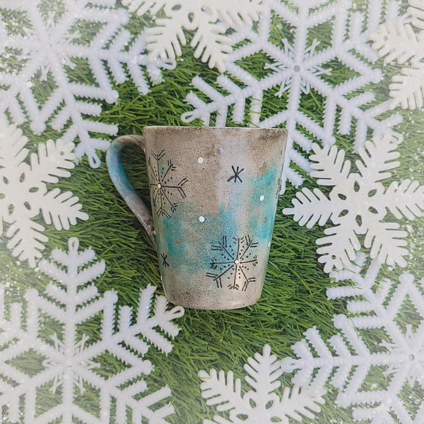 Black Snowflakes mug